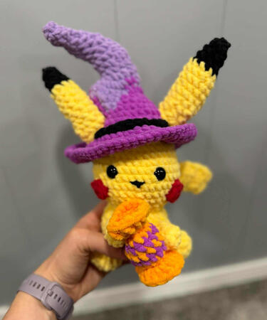 Halloween Pikachu Halloween Pikachu